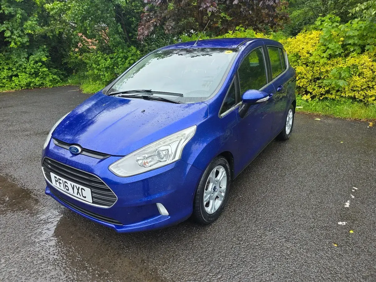 Used Ford B-MAX Zetec 2016 Blue MPV