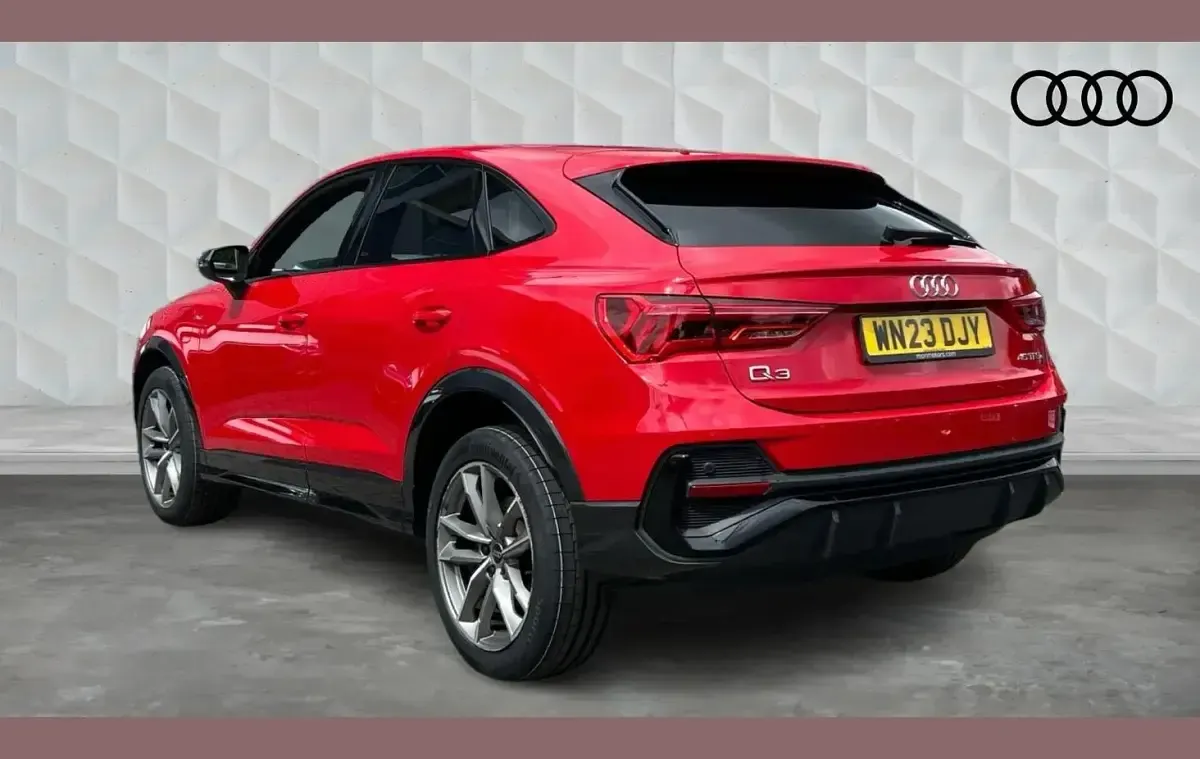 Used Audi Q3 Advanced 245 HP (180 kW) 2023 Red SUV