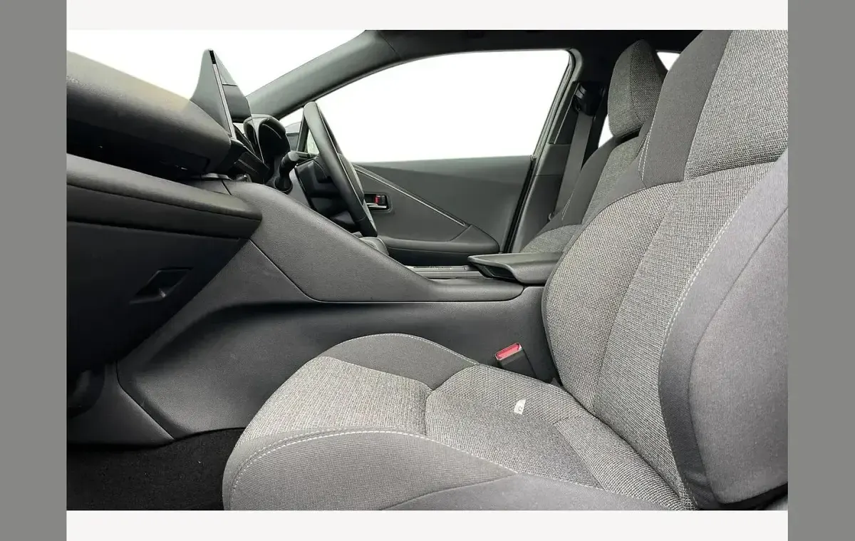Used Toyota C-HR Design 138 HP (101 kW) 2026 Black SUV