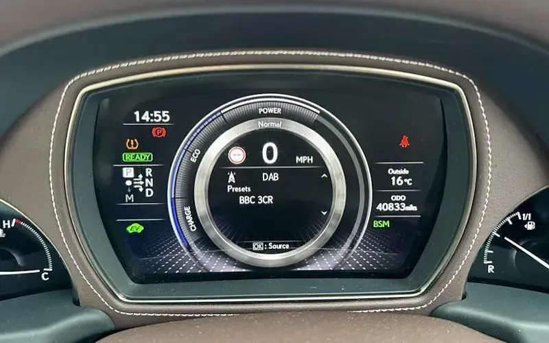 Used Lexus LS500h 359 HP (264 kW) 2018 Black Sedan