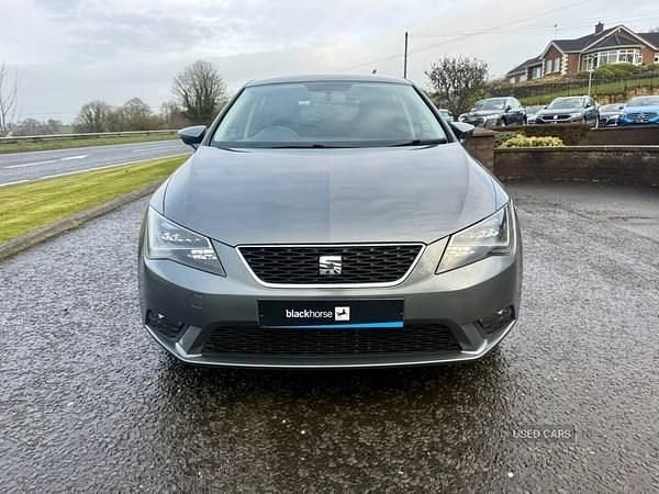 Used Seat Leon SE Dynamic 110 HP (80 kW) 2016 Grey Hatchback