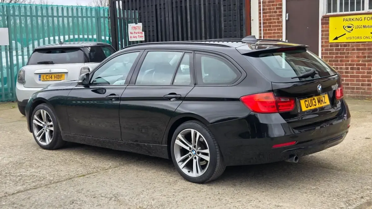 Second-hand BMW 320 Sport Line 2013 Negru Break