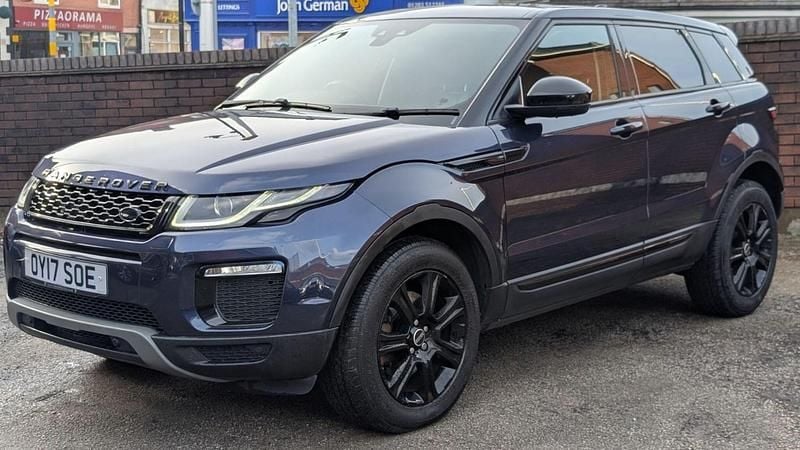 Used Land Rover Range Rover evoque SE 2017 Blue Estate