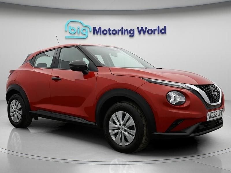 Red Used 2022 Nissan Juke Visia SUV | £11,394 (Super price) - Image 1/4