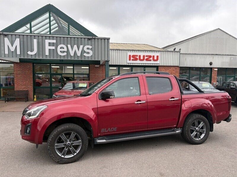 Red Used 2018 Isuzu D-Max Pickup | £17,450 (A bit pricey) - Image 1/4