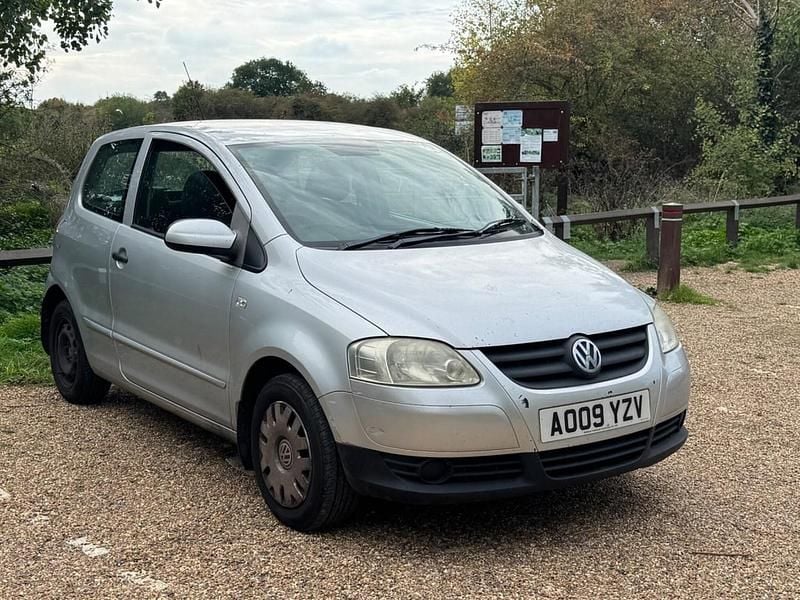 Silver Used 2009 VW Fox Hatchback | £750 (Good price) - Image 1/4