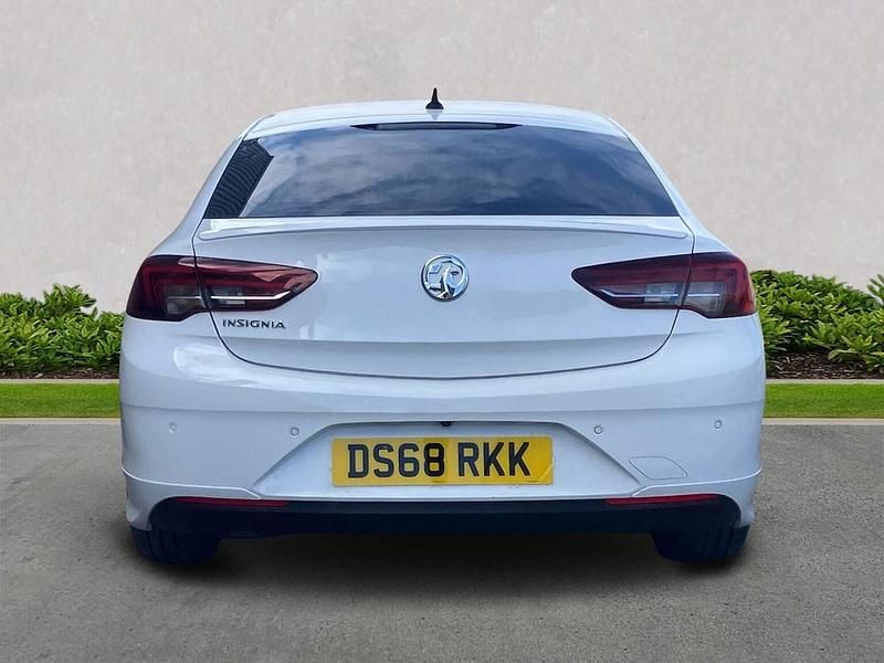 Used Vauxhall Insignia Sport 174 HP (127 kW) 2019 White Hatchback
