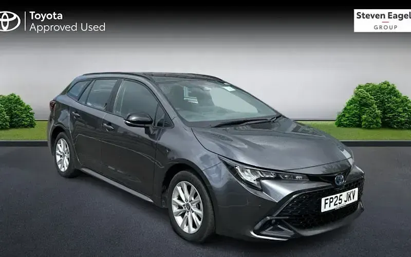 Used Toyota Corolla 140 HP (102 kW) 2026 Estate