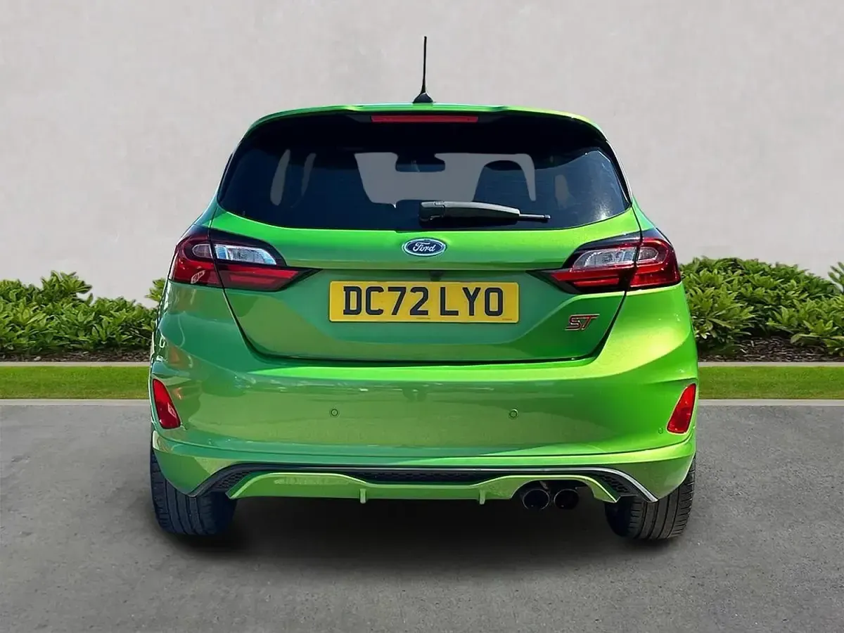 Used Ford Fiesta ST 200 HP (147 kW) 2022 Green Hatchback