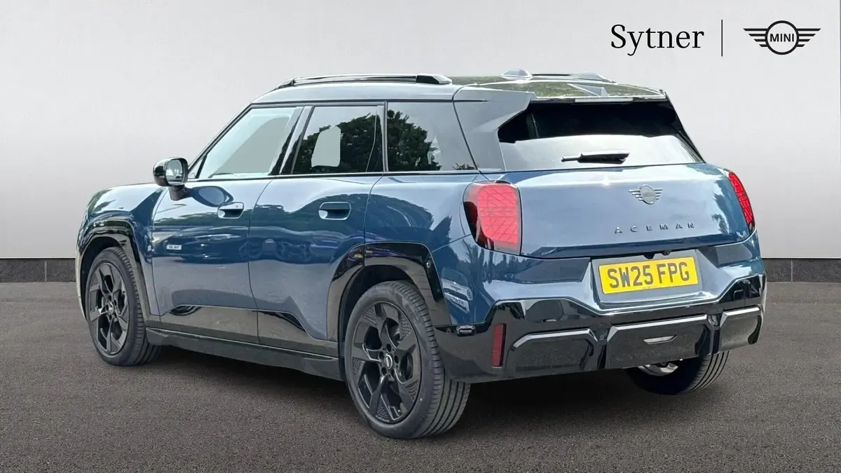 Used Mini Aceman 133 kW (181 HP) 2025 Blue SUV