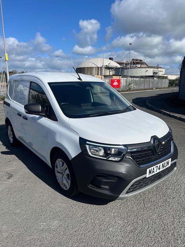 Used Renault Kangoo 2024 White MPV