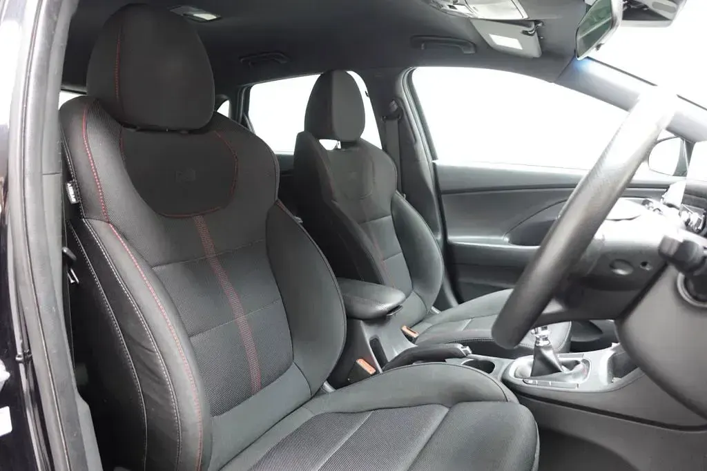 Used Hyundai i30 N Line 159 HP (116 kW) 2022 Black Hatchback