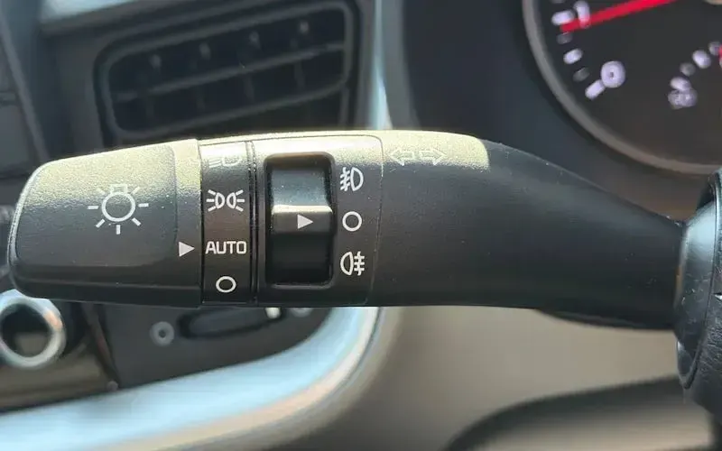 Used Kia Stonic 120 HP (88 kW) 2018 Grey SUV