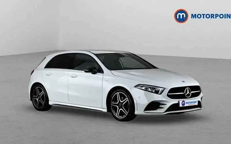 Second-hand Mercedes A180 Executive 136 CP (100 kW) 2022 Hatchback