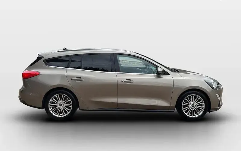Used Ford Focus Titanium X 150 HP (110 kW) 2019 Silver Estate