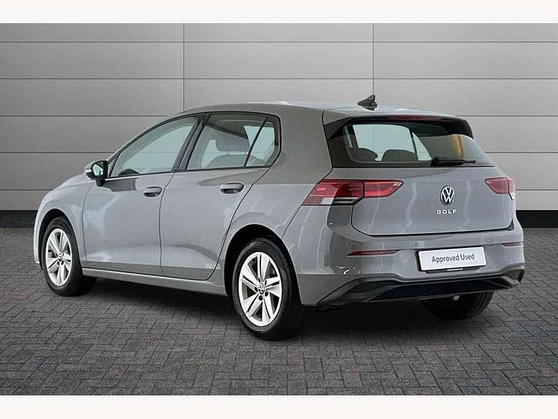 Used VW Golf VIII Life 150 HP (110 kW) 2022 Grey Hatchback