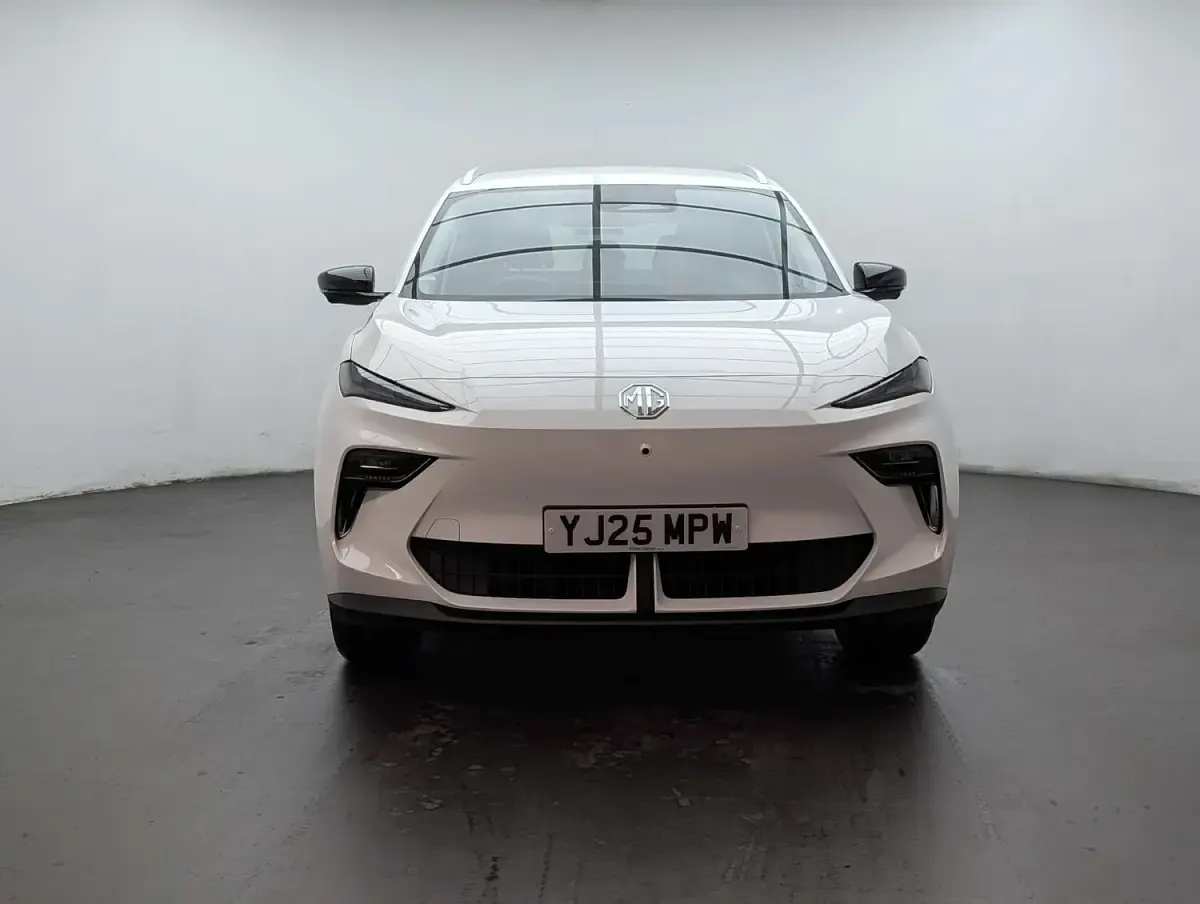 Used MG S5 Trophy 2025 White SUV