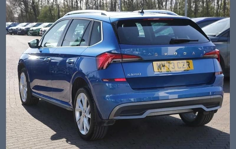 Used Skoda Kamiq SE L Executive 147 HP (108 kW) 2023 Race blue metallic SUV