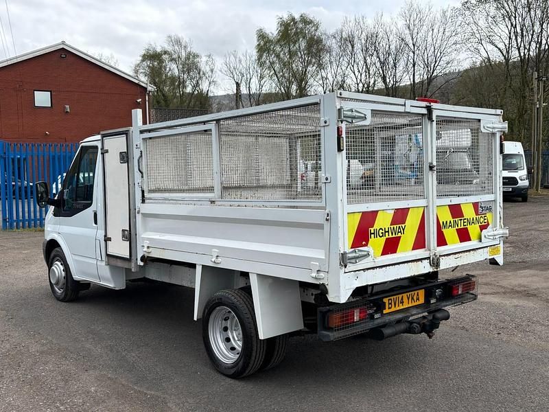 Used Ford Transit 125 HP (91 kW) 2014 White Cabriolet