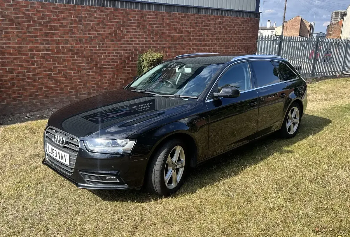 Used Audi A4 147 HP (108 kW) 2013 Black Estate