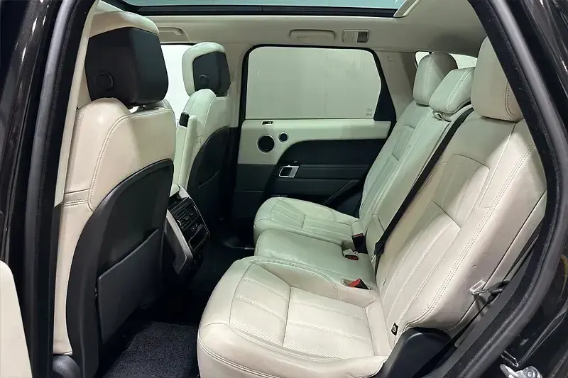 Used Land Rover Range Rover Sport HSE 245 HP (180 kW) 2021 Black SUV