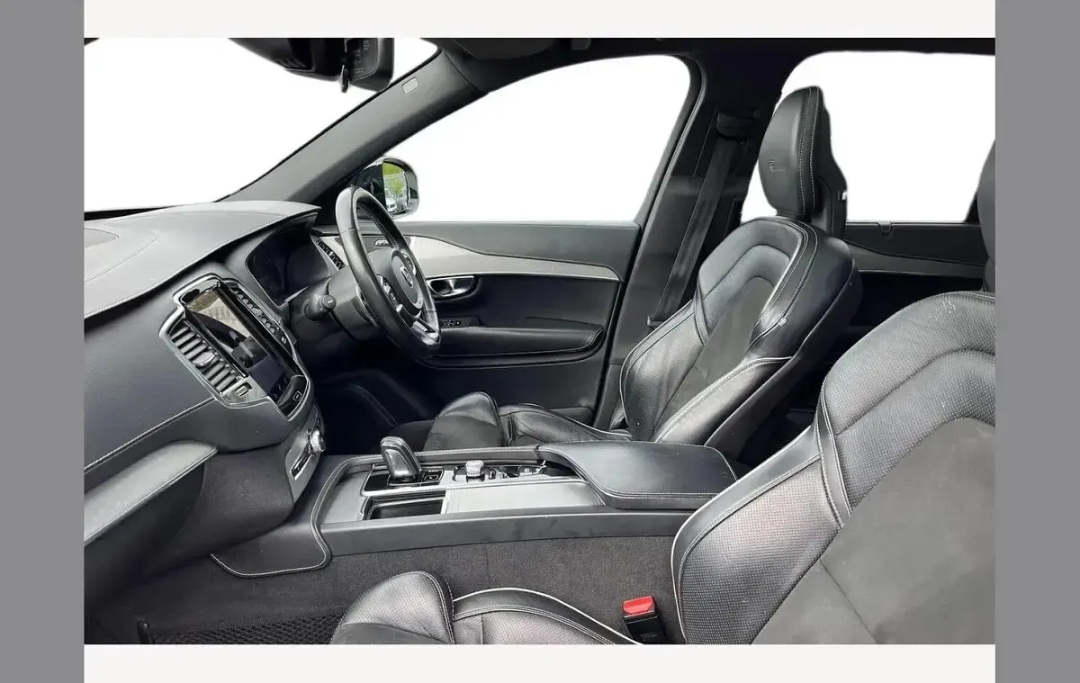 Used Volvo XC90 R-Design Pro 235 HP (172 kW) 2020 White SUV