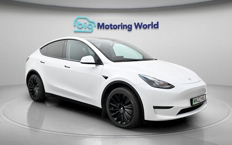 Used Tesla Model Y Long Range AWD 286 kW (389 HP) 2025 SUV