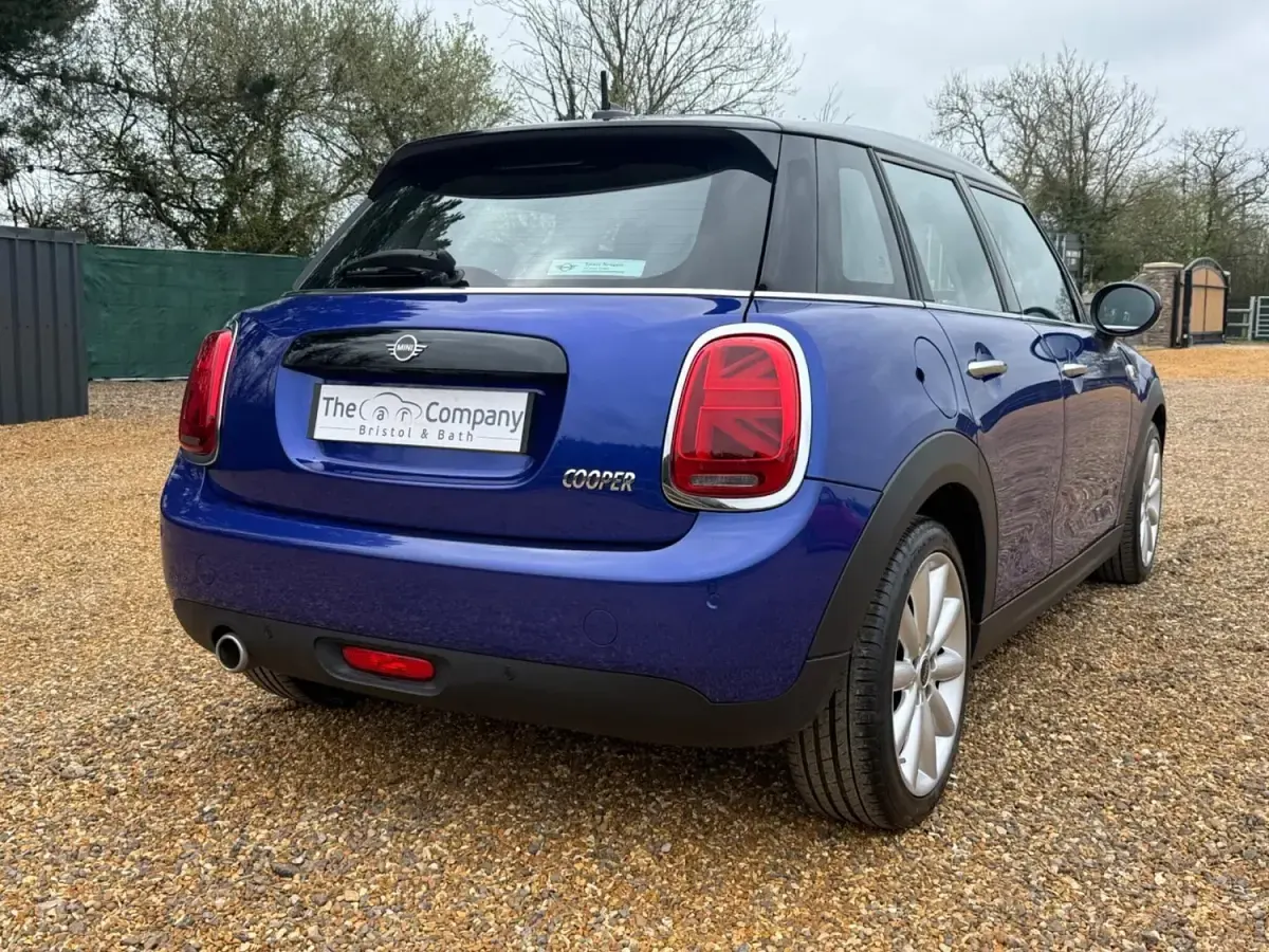 Usado Mini Cooper Classic 2020 Azul Citadino