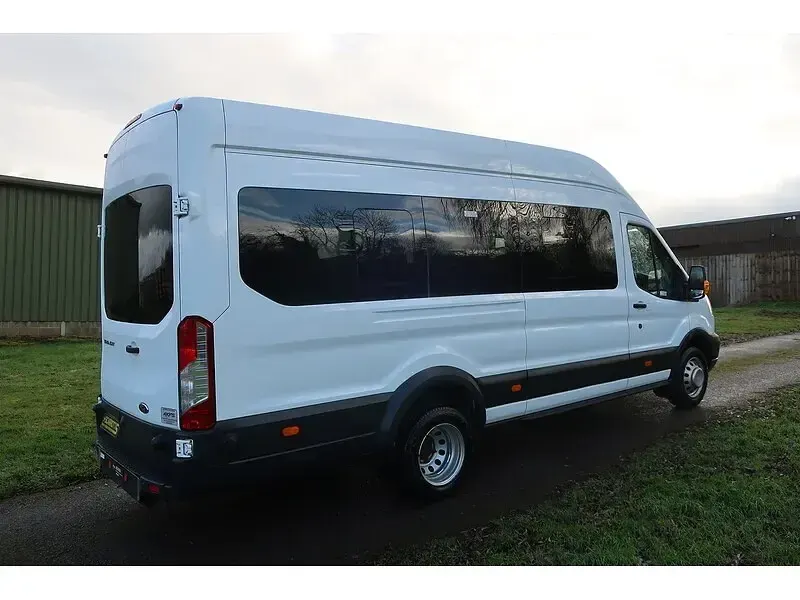 Used Ford Transit Trend 155 HP (114 kW) 2018 White