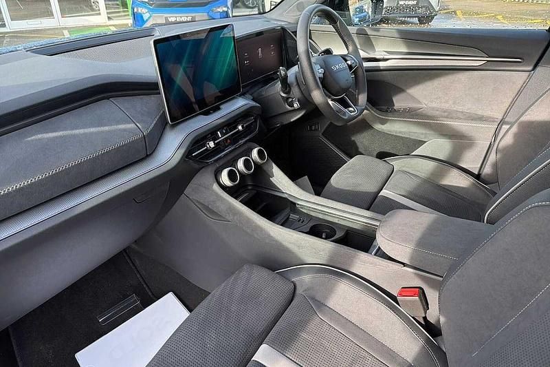 Used Skoda Kodiaq SportLine 147 HP (108 kW) 2025 Race blue metallic SUV