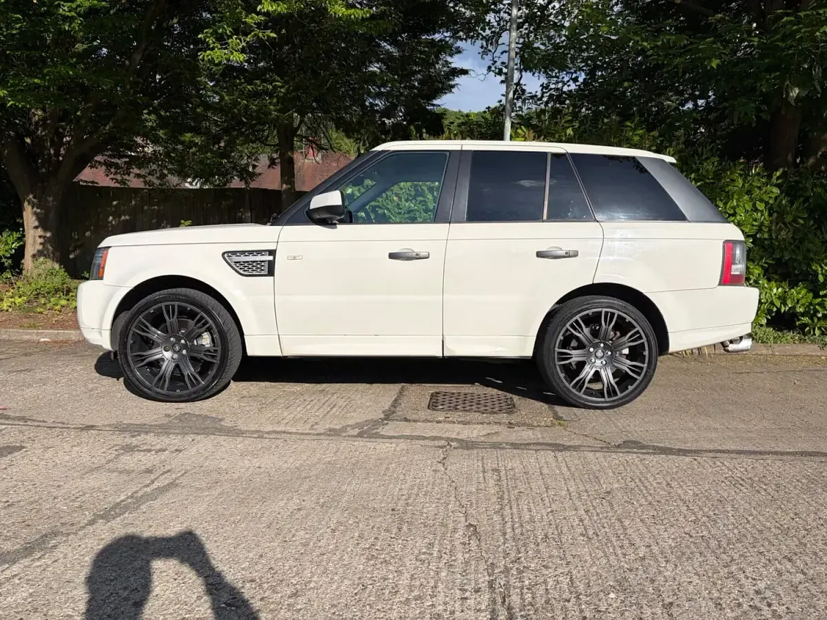 Used Land Rover Range Rover Sport HSE 2009 White SUV