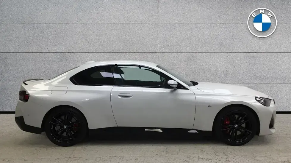 Used BMW 220 M Sport 181 HP (133 kW) 2023 White Coupe