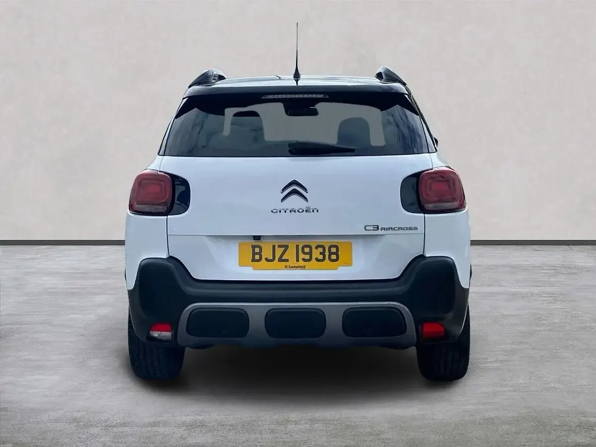 Used Citroën C3 Aircross PureTech 130 HP (95 kW) 2023 White SUV