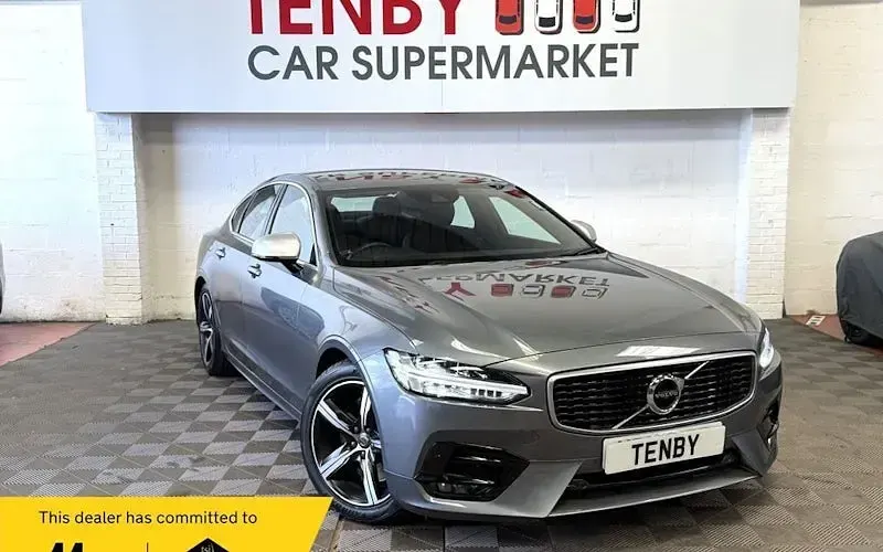 Used Volvo S90 R-Design 190 HP (139 kW) 2019 Sedan