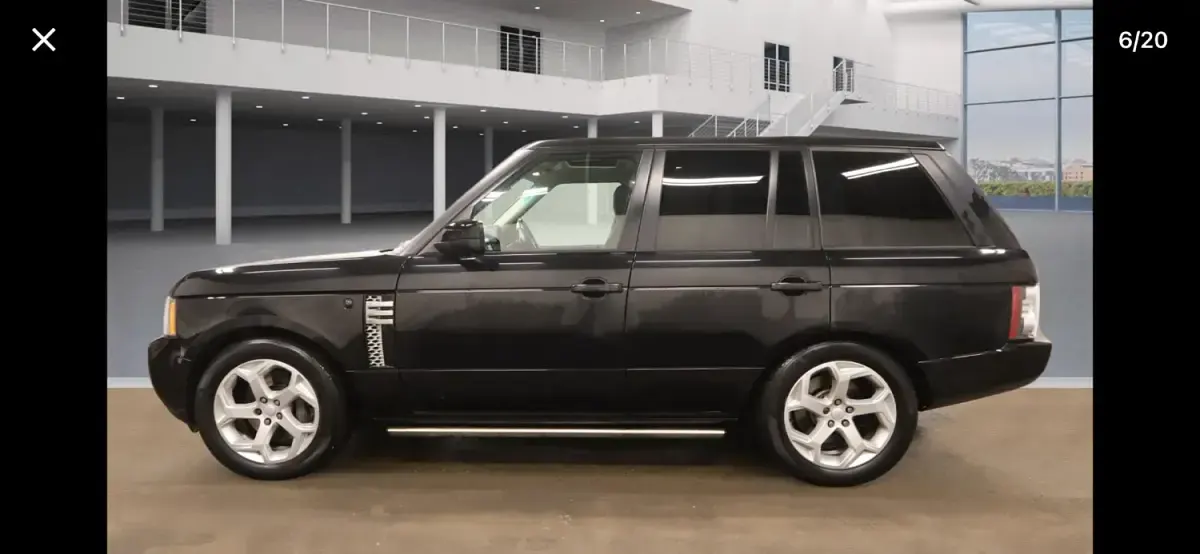 Used Land Rover Range Rover Vogue 313 HP (230 kW) 2011 Black SUV
