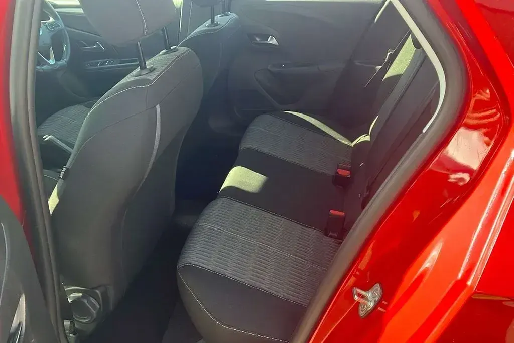 Used Vauxhall Corsa Edition 100 HP (73 kW) 2022 Red Hatchback