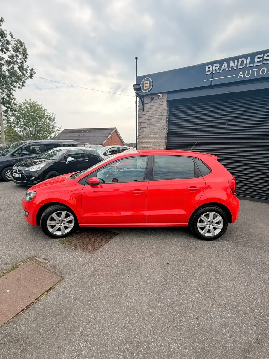 Używany VW Polo Edition 2014 Czerwony Hatchback