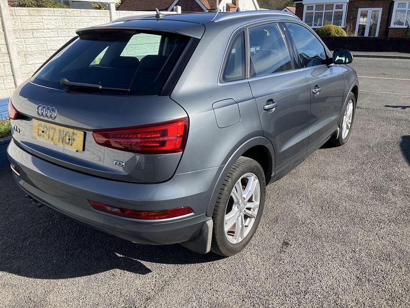 Używany Audi Q3 Sport 2017 Szary SUV