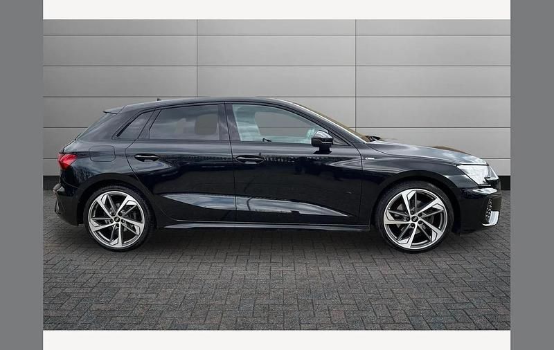 Used Audi A3 Comfort 150 HP (110 kW) 2023 Black Sedan