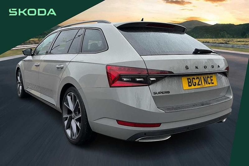 Used Skoda Superb SportlinePlus 190 HP (139 kW) 2021 Grey Estate