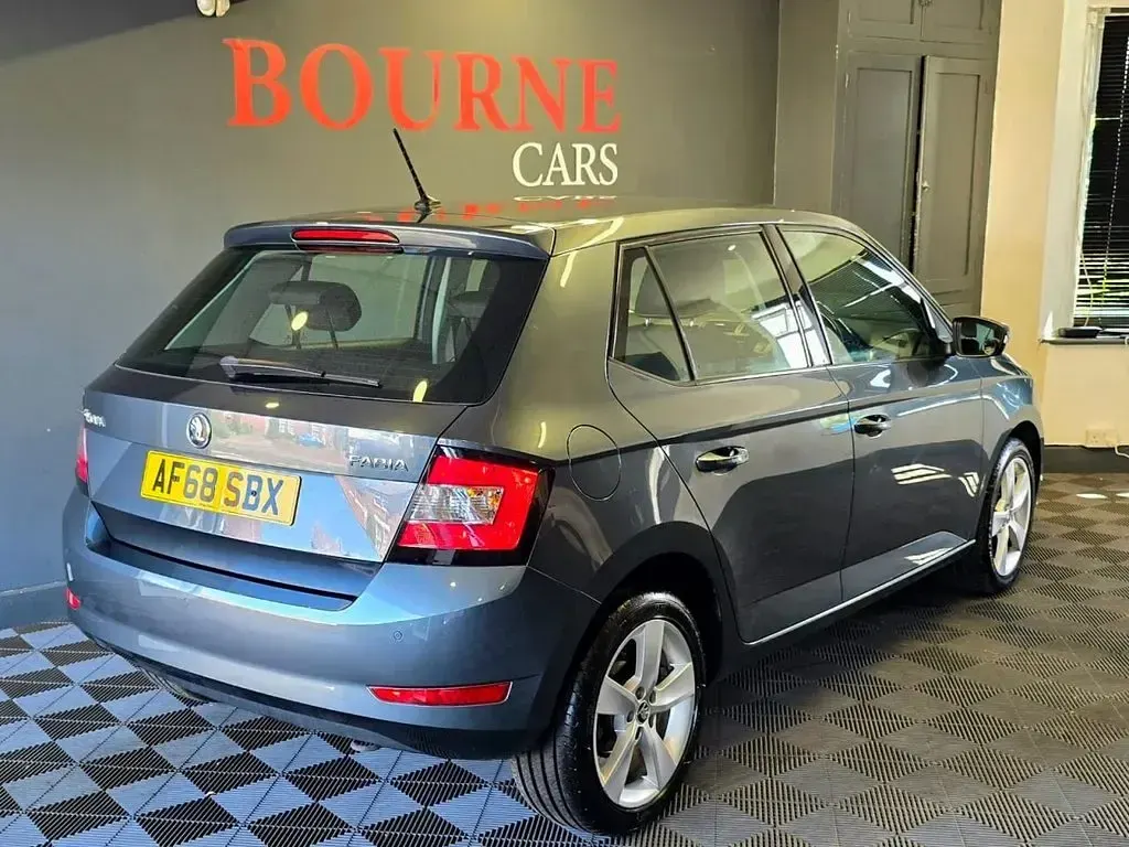 Used Skoda Fabia SE L 110 HP (80 kW) 2018 Grey Hatchback
