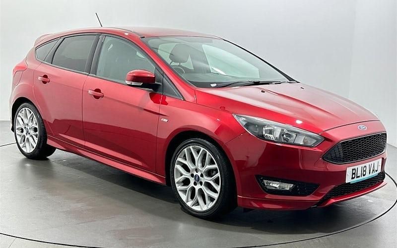 Red Used 2017 Ford Focus ST-Line Hatchback | £9,026 (Fair price) - Image 1/3