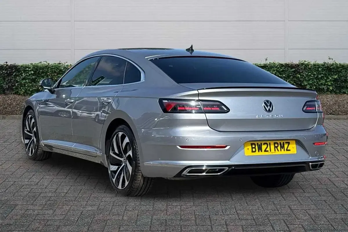 Used VW Arteon R-line 190 HP (139 kW) 2021 Silver Hatchback