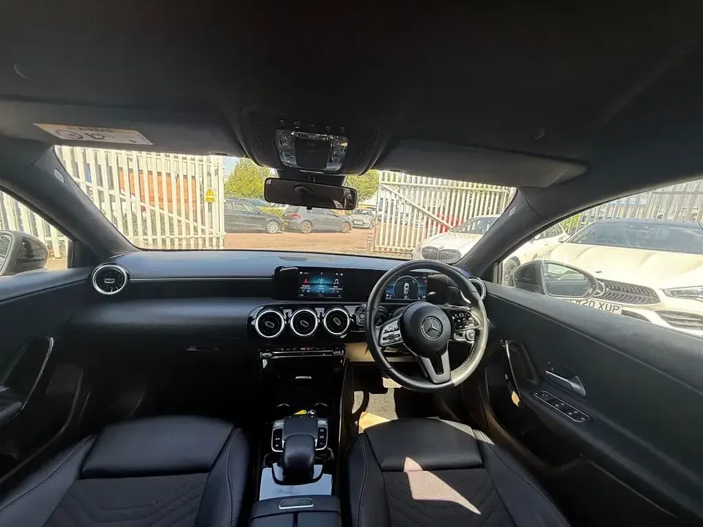 Used Mercedes A180 SE 2019 Black Hatchback