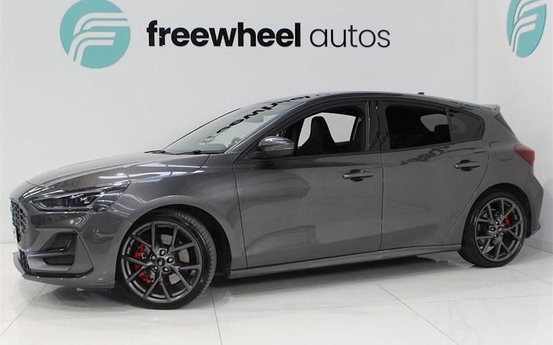Używany Ford Focus ST 280 KM (205 kW) 2023 Hatchback