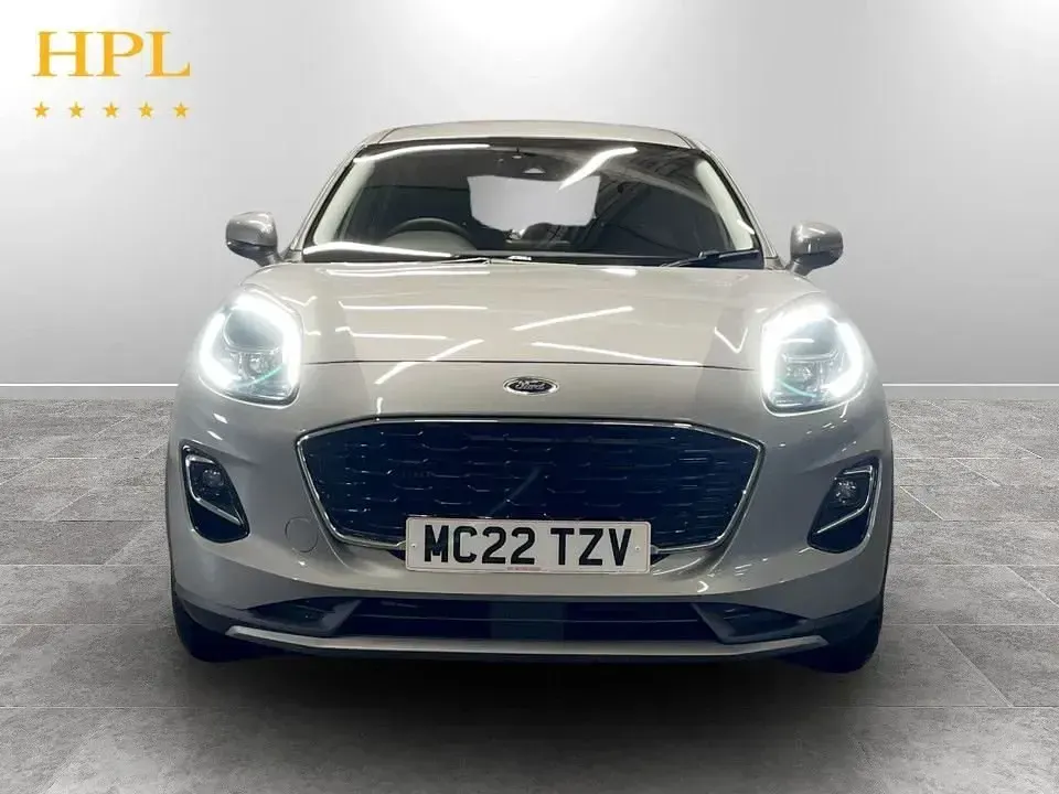 Usado Ford Puma Titanium 125 HP (91 kW) 2022 Prateado SUV
