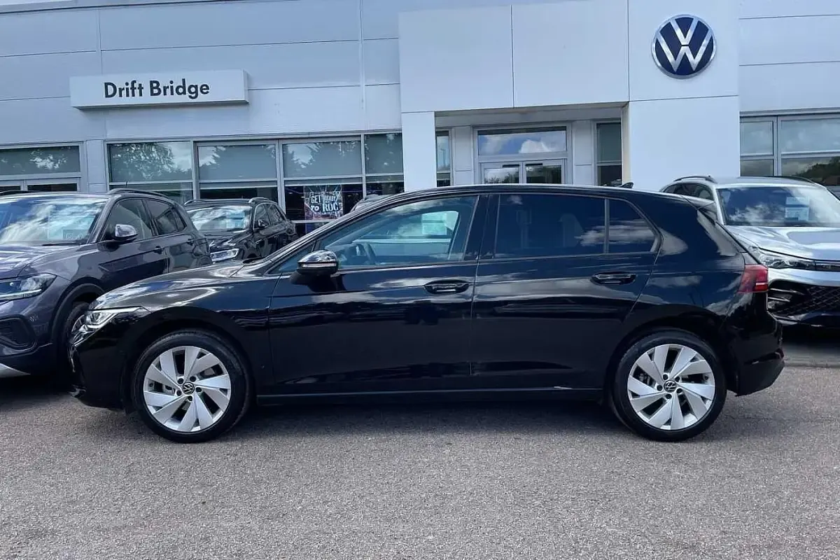 Used VW Golf VIII Match 147 HP (108 kW) 2025 Black Hatchback