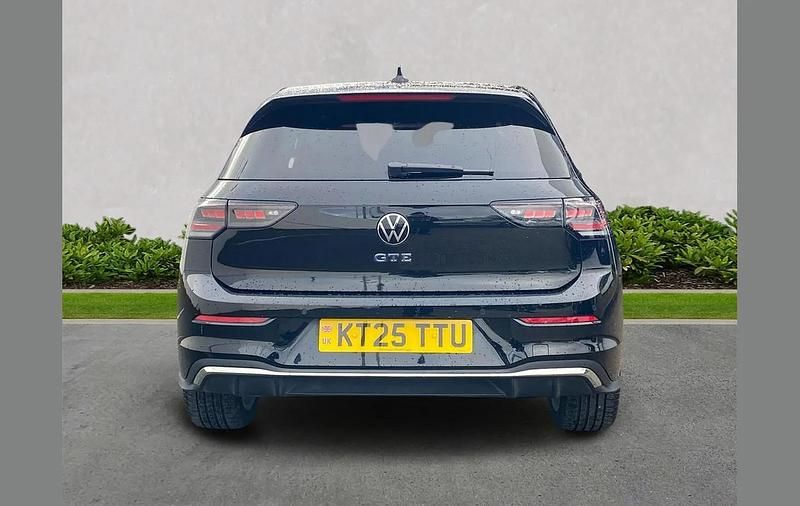 Used VW Golf VIII GTE 272 HP (200 kW) 2025 Black Hatchback