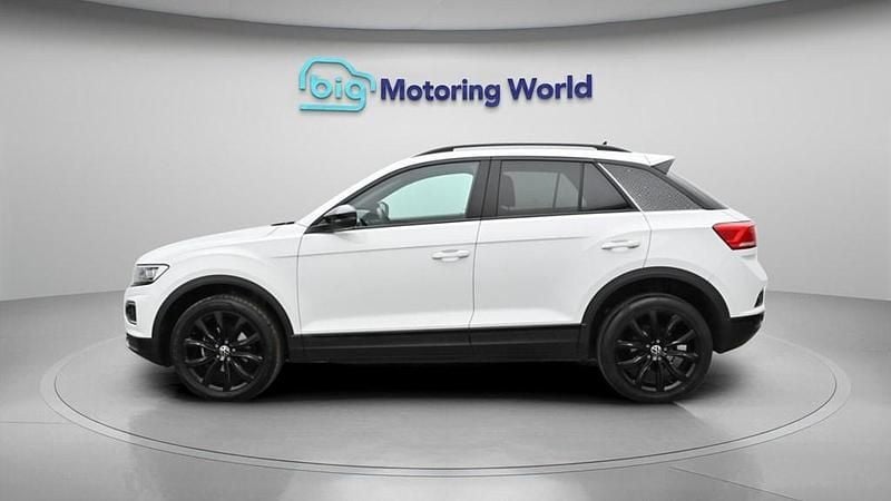 Used VW T-Roc Black Edition 150 HP (110 kW) 2021 White SUV