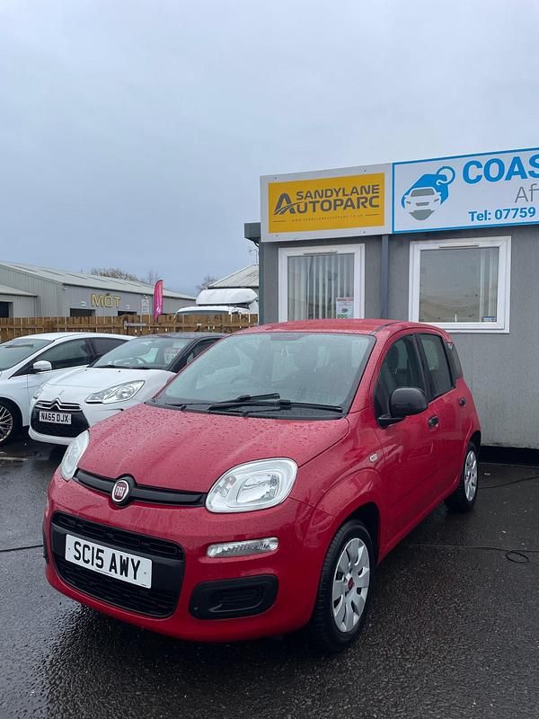 Used Fiat Panda Pop 69 HP (50 kW) 2015 Red Hatchback